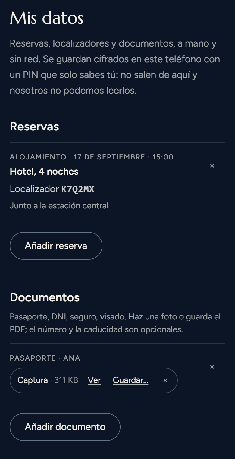 La sección «Mis datos» del plan, abierta: una reserva de hotel con su localizador, fecha, hora y dirección